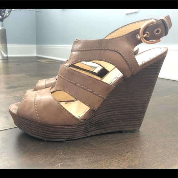 Coach Jazlyn Wedge Sandal 9 - Picture 1 of 6